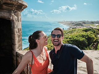 09 08 26 Web Promo Hero Images Couple 320x240