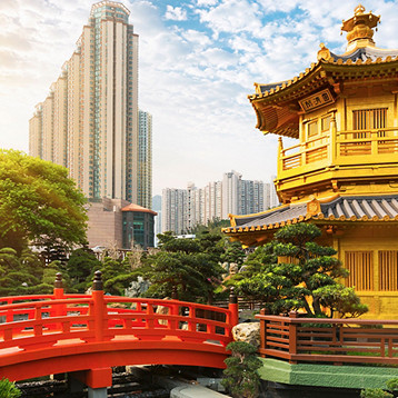 香港花園城市景觀與城市天際線，展現充滿活力的都會魅力與週末度假氛圍。