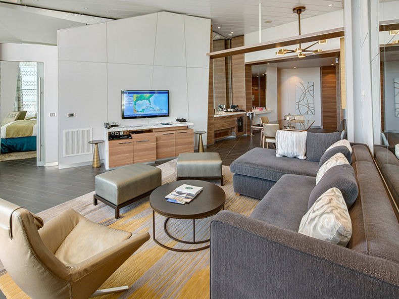 al-oa-op-1701-suite-living