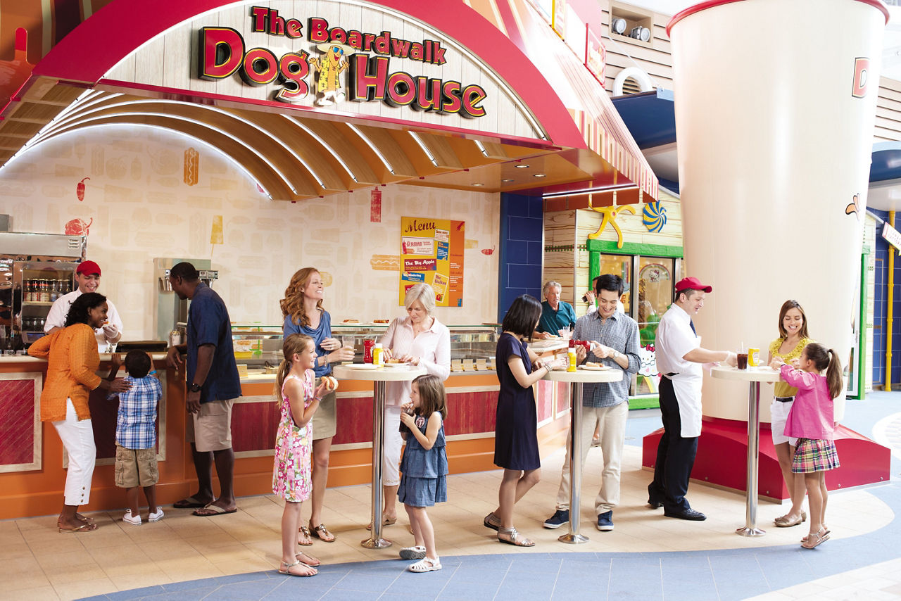 Oasis Class, Oasis of the Seas, Dog House, Hot Dogs, Children, Family, The Boardwalk, Outside, Soft Drinks, Snacks, Multiracial