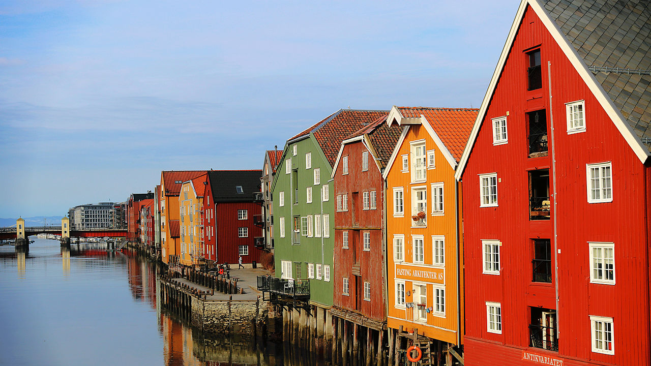 Norwegian Fjords & Arctic Circle