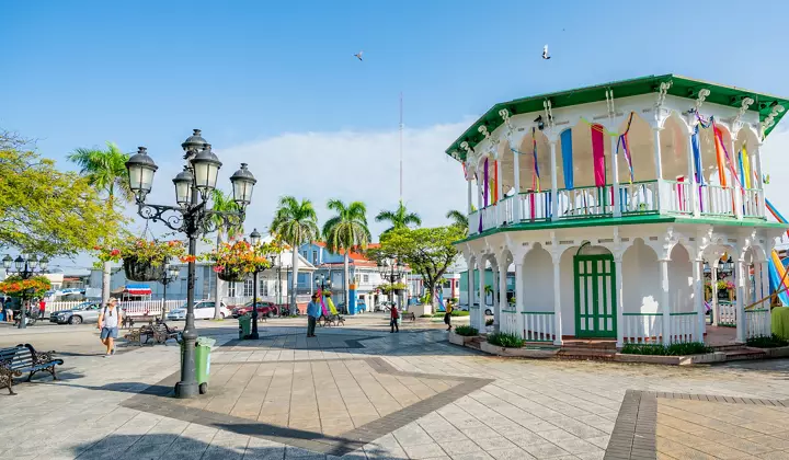 Grand Turk & Puerto Plata