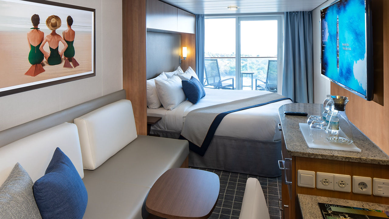 https://assets.dm.rccl.com/is/image/RoyalCaribbeanCruises/celebrity/new-images/ships/silhouette-aquaclass-revolutionized-2560x1440.jpg?$16x9-med$