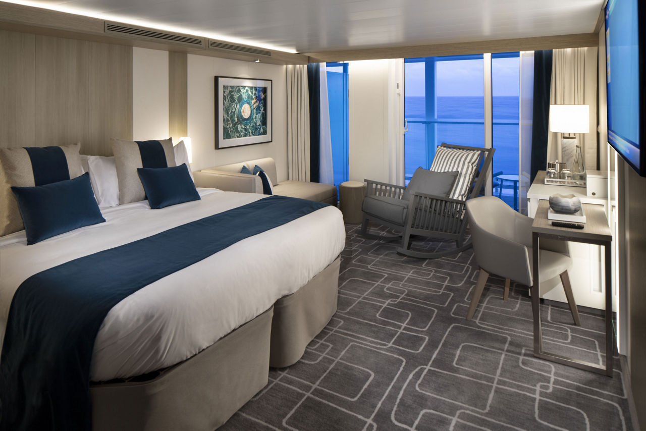 https://assets.dm.rccl.com/is/image/RoyalCaribbeanCruises/celebrity/new-images/staterooms/edge-stateroom-images/EG18-SkySuiteS3R.jpg