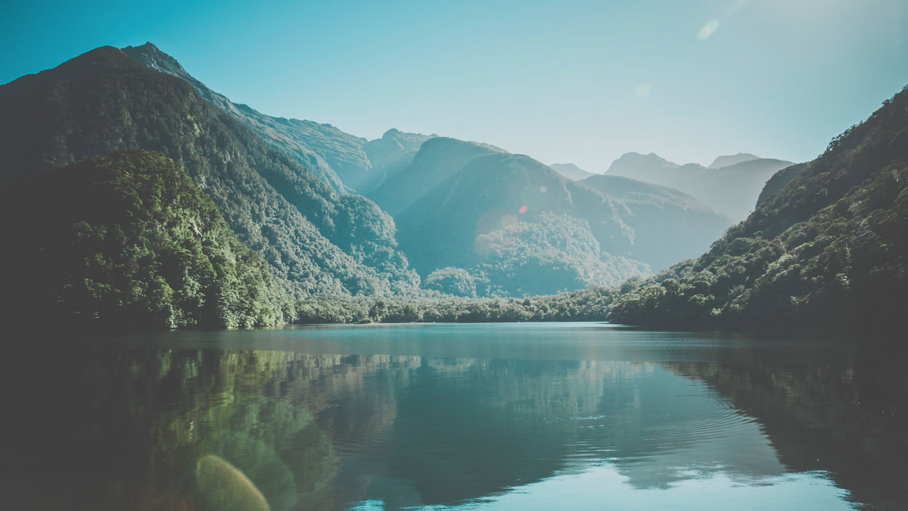 Best of New Zealand: Fjords & Natural Wonders