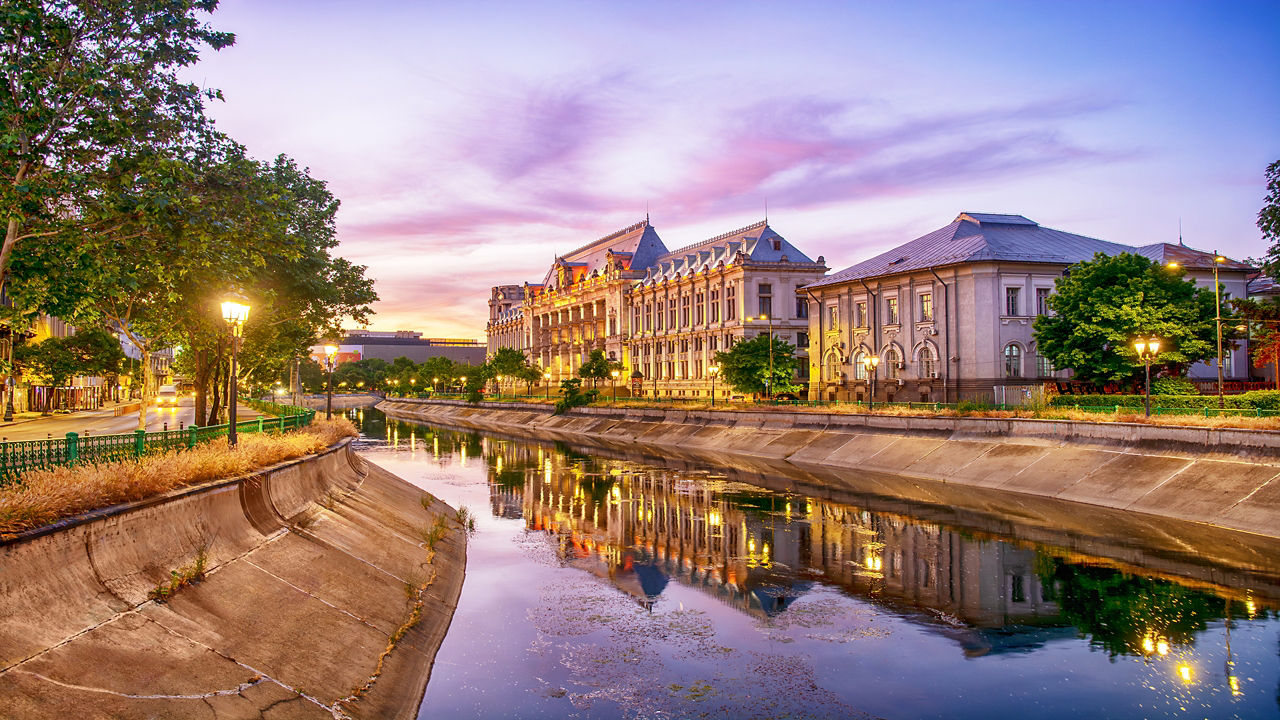 8N Danube - One Night Included Hotel Bucharest to Budapest