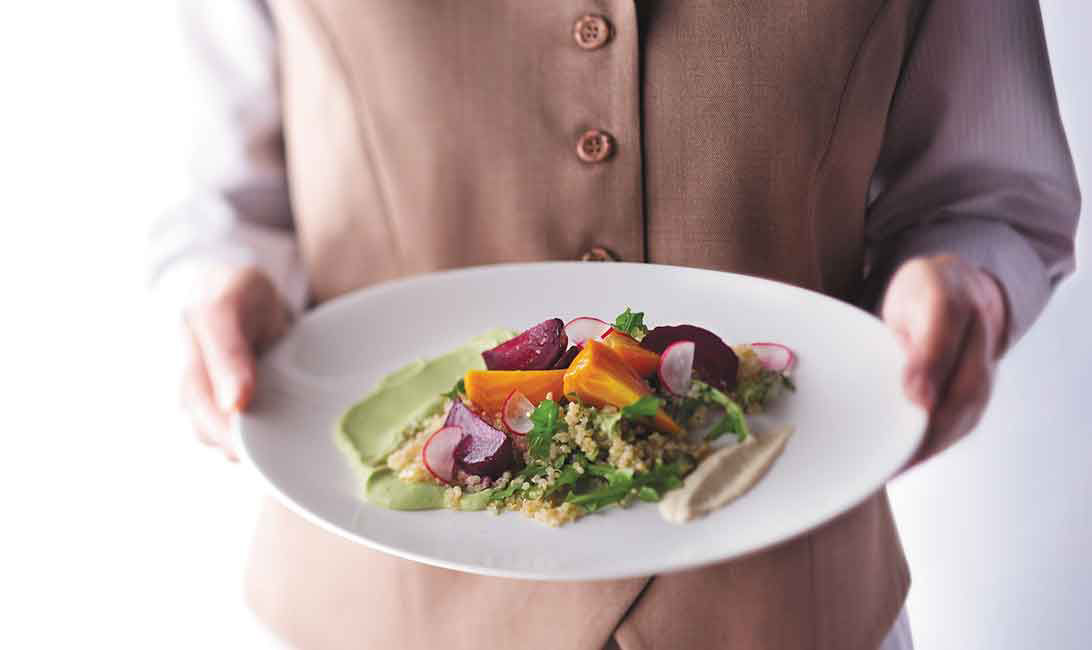 Vision Class, Allure of the Seas,  Coastal Kitchen Beet Salad