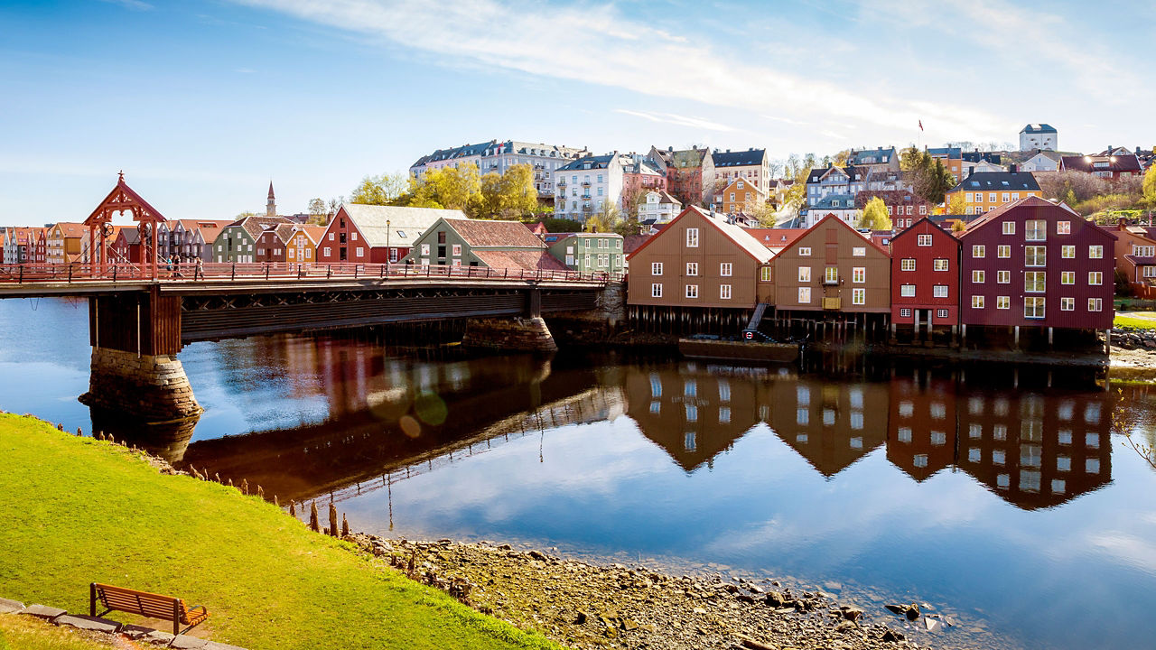 trondheim norway colorful houses town bridge 2560x1440