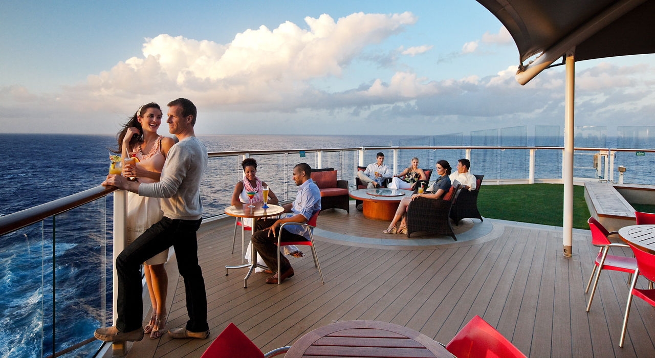 CEL SL sunset bar 4886 2560x1440