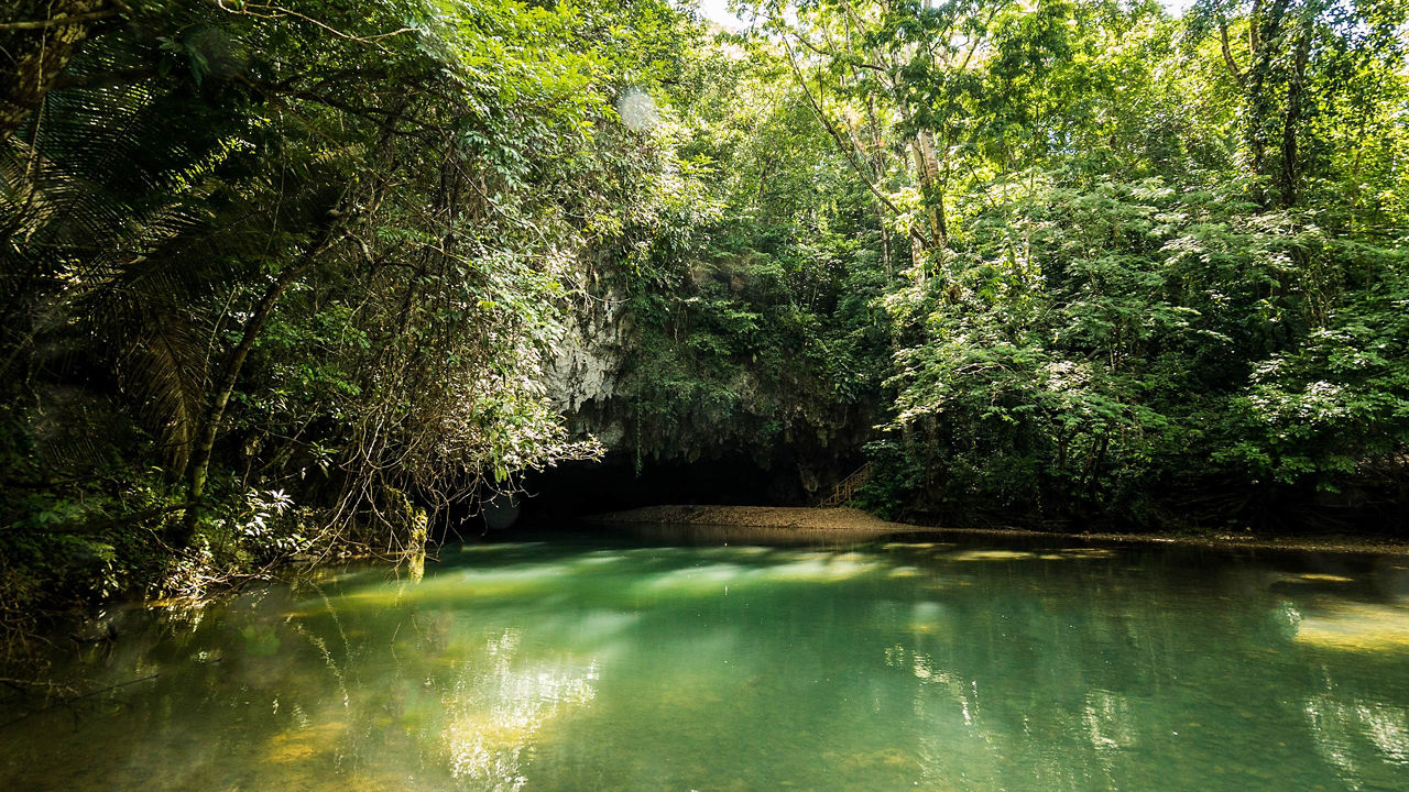 Crystal Cave Belize 2560x1440
