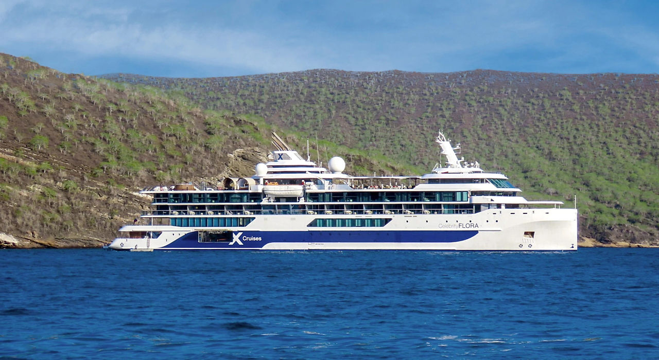CEL FL ship galapagos with a view 2560x1440