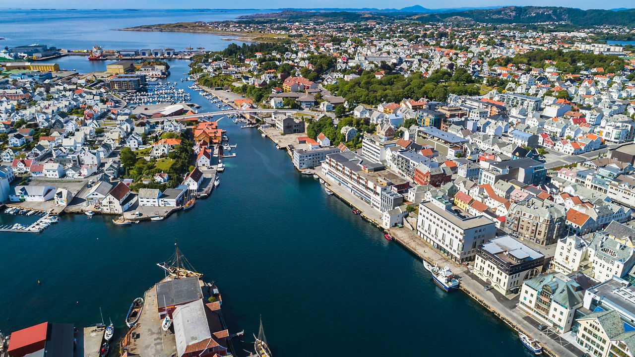 aerial view of haugesund norway 2560x1440