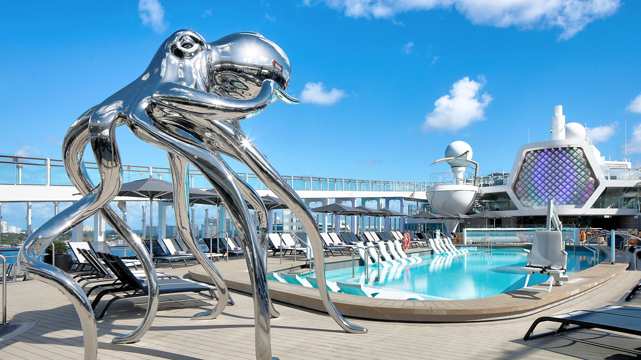 edge class pool deck
