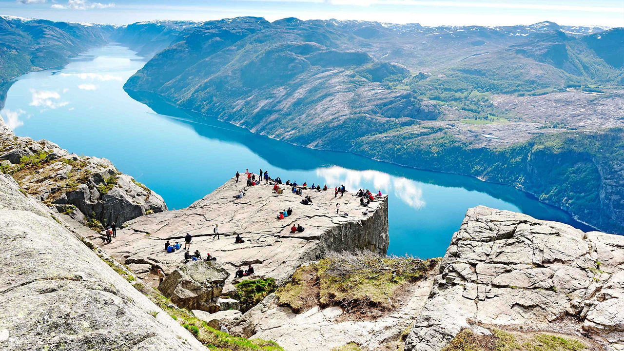 scenic lysefjord stavanger norway port image 2560x1440