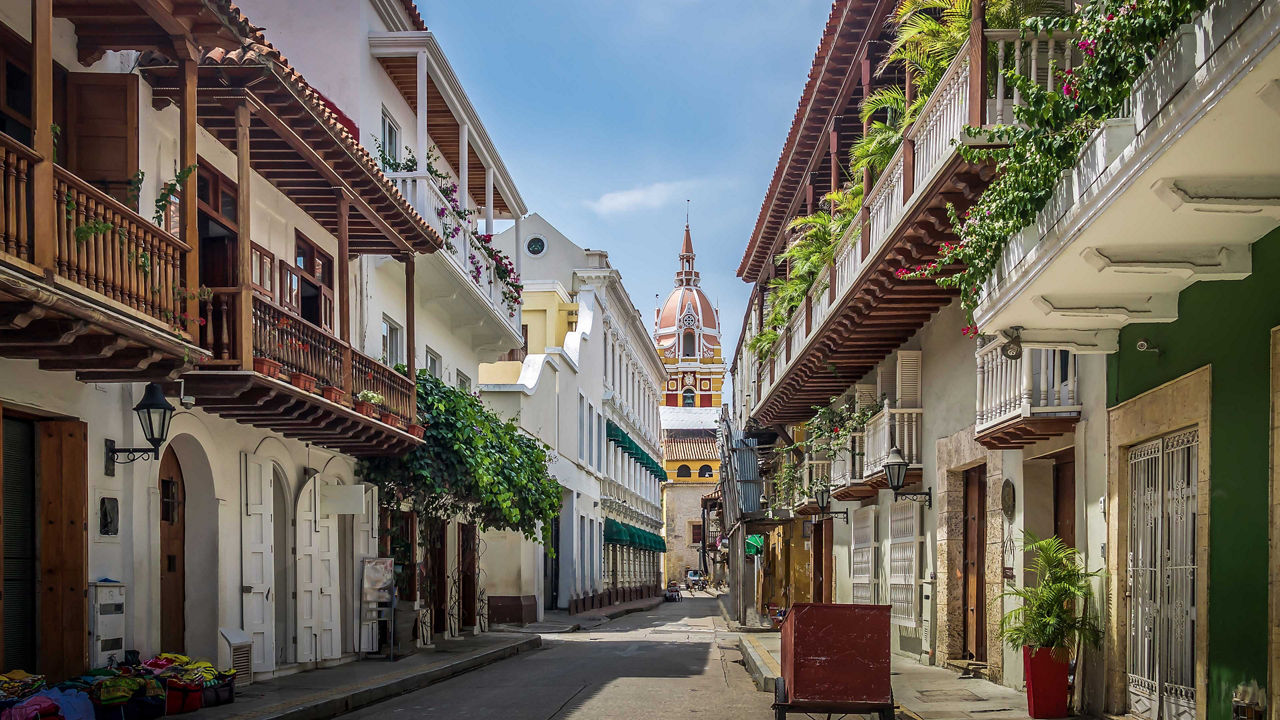 streets of cartagena colombia 3840x2160
