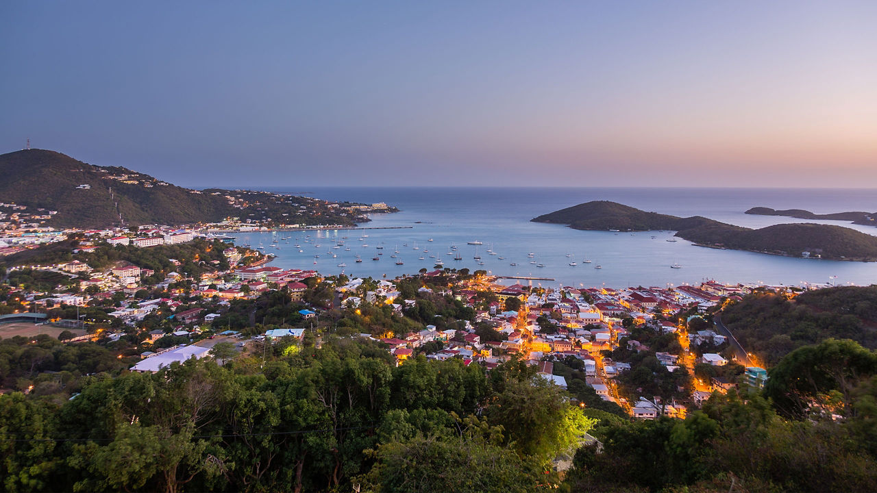 charlotte amalie 2560x1440