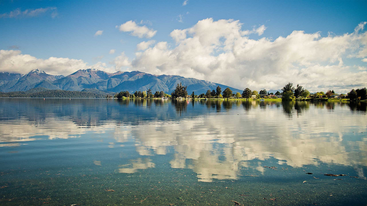 dusky sound landscape nz 2560x1440