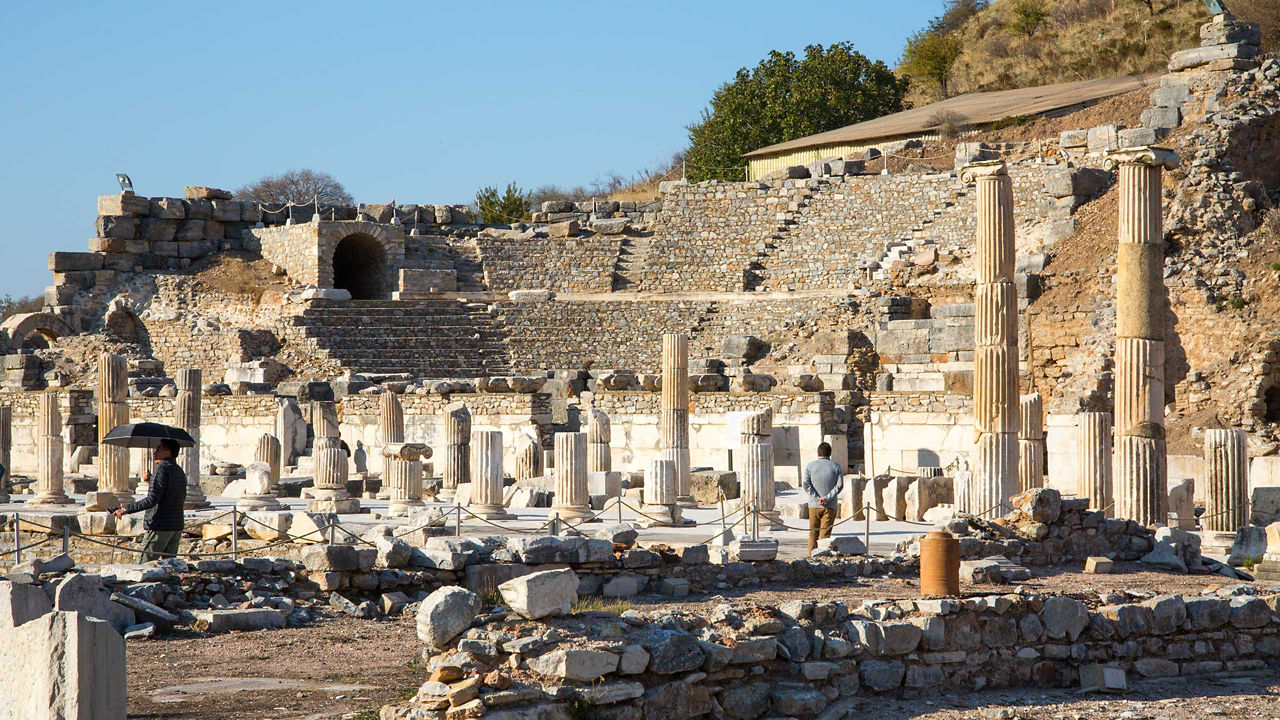 ephesus turkey 2 2560x1440
