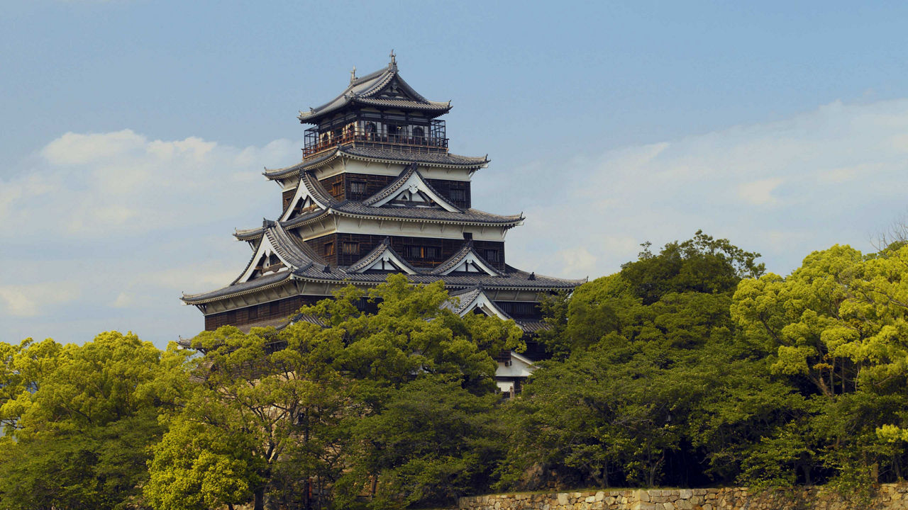 castle hiroshima at japan 80 opacity 3840x2160