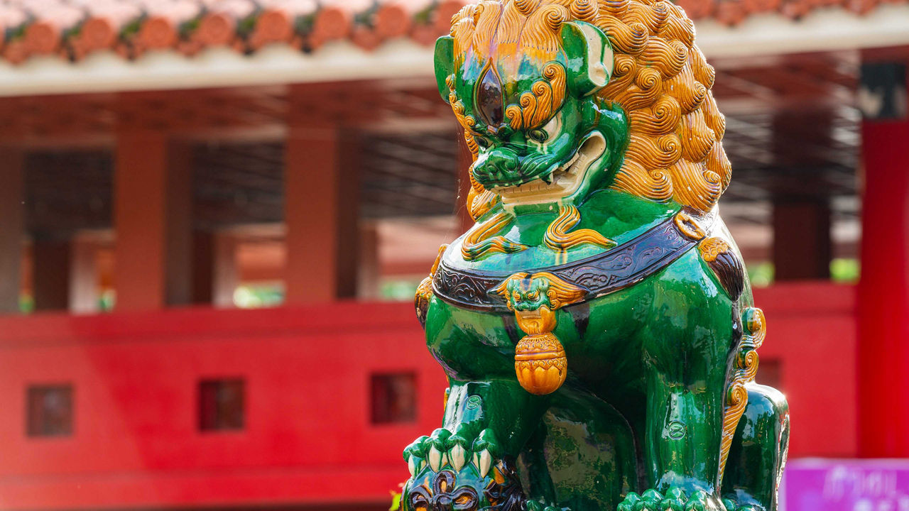 jade statue okinawa japan 3840x2160