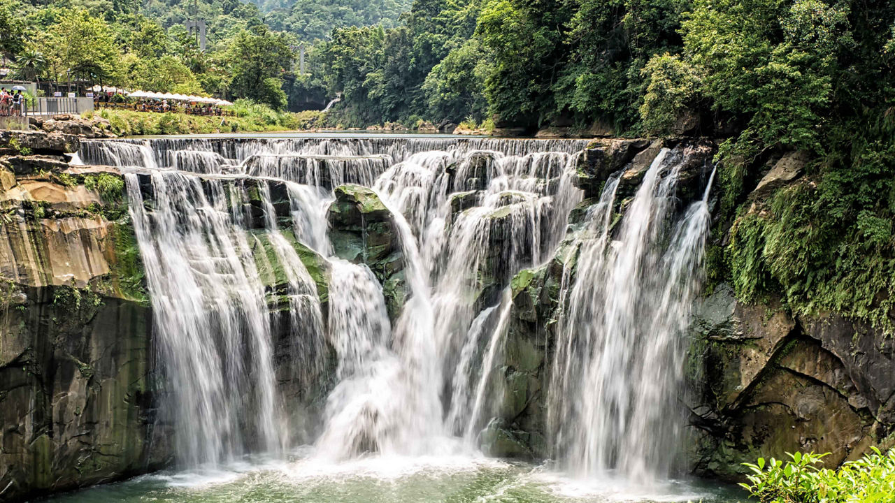 shifen waterfall taiwan 2 3840x2160
