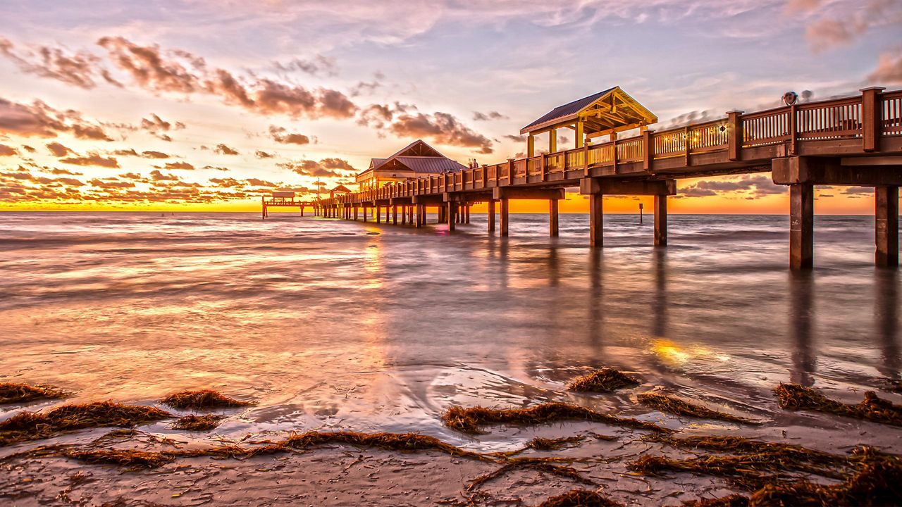 clearwater beach pier sunset 2560x1440