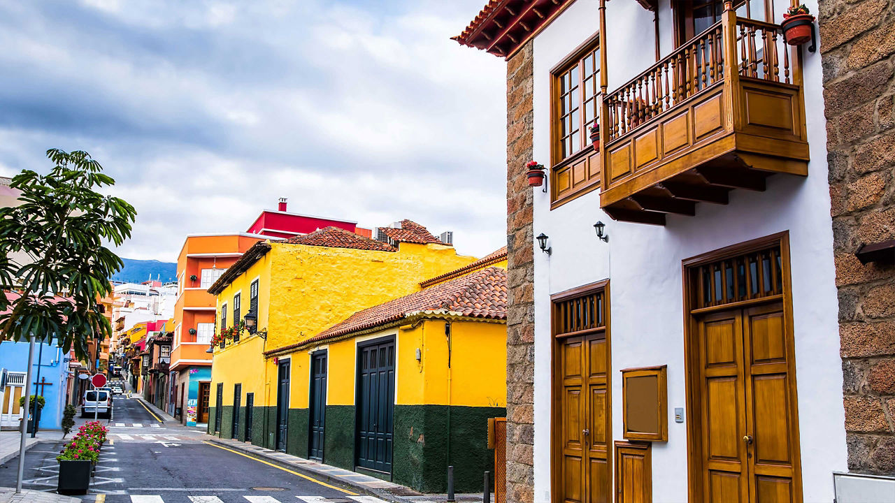 puerto de la cruz tenerife canary islands 2560x1440