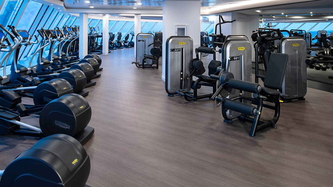 fitness center 2560x1440