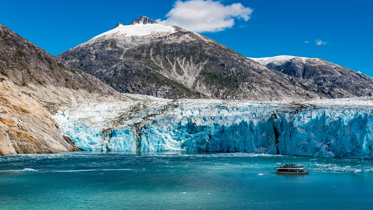 Alaska Dawes Glacier