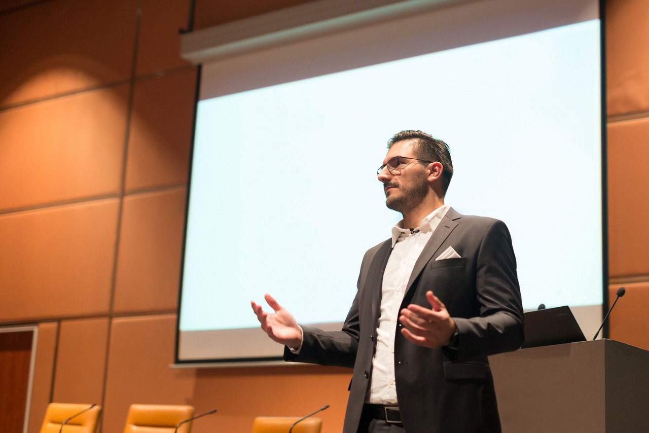 Guest Lecture Business Speakers