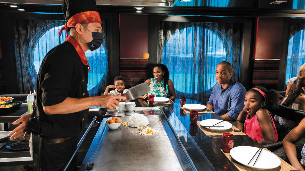 Oasis Class, Oasis of the Seas, Izumi Family Dinner