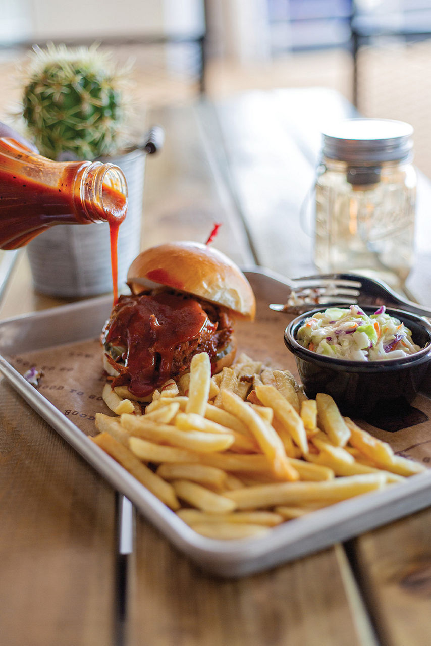 Oasis Class, Oasis of the Seas, Portside BBQ Sandwich Fries Sauce