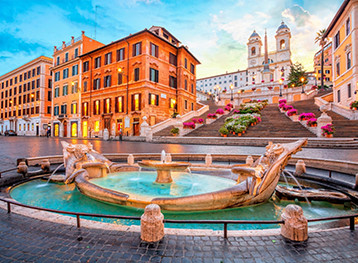 La Plaza de España en Roma, uno de los lugares más emblemáticos de Europa, ideal para explorar en un crucero europeo. Descubre Europa.