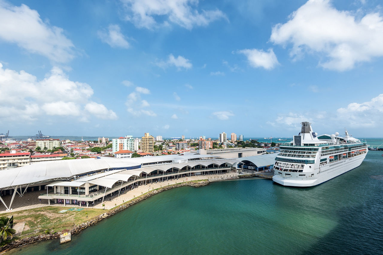 Colon 2000 Duty Free Mall