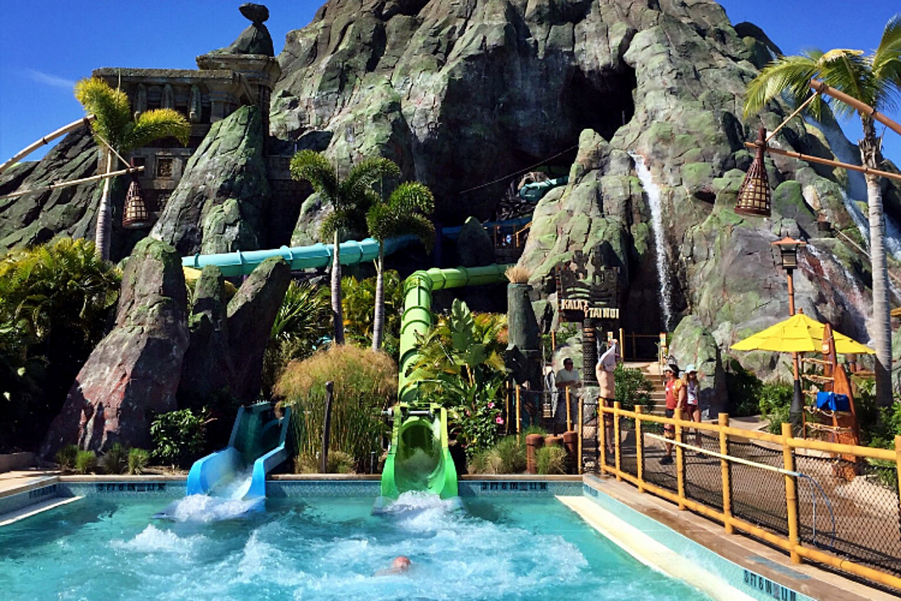 Universals Studio, Kala and Tai Nui, Volcano Bay.