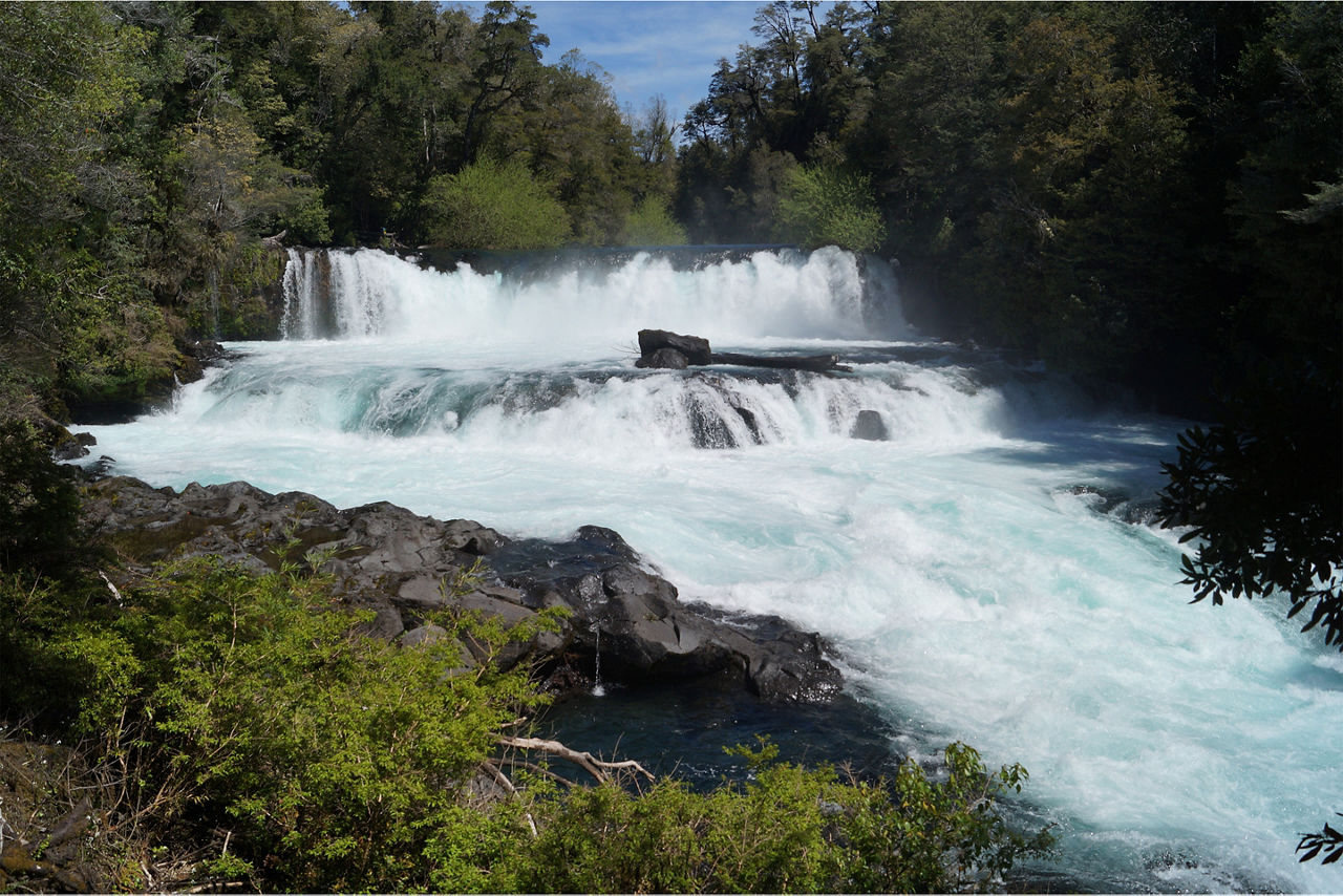 La Leona Waterfall, Huilo Huilo