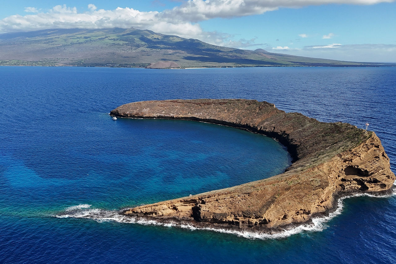 Molokini crater in maui hawaii