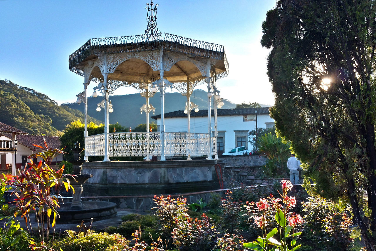 SAN SEBASTIAN DEL OESTE