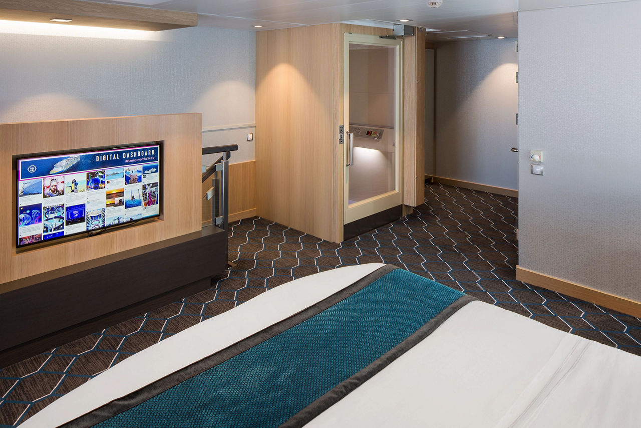 Harmony of the Seas Crown loft Suite Accessible