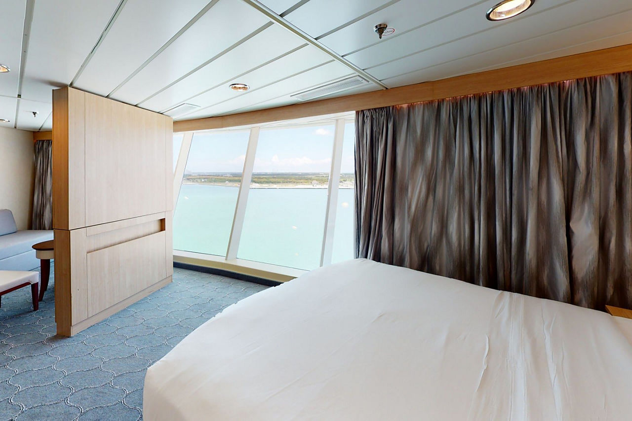 Independence of the Seas Panoramic Ocean View Room