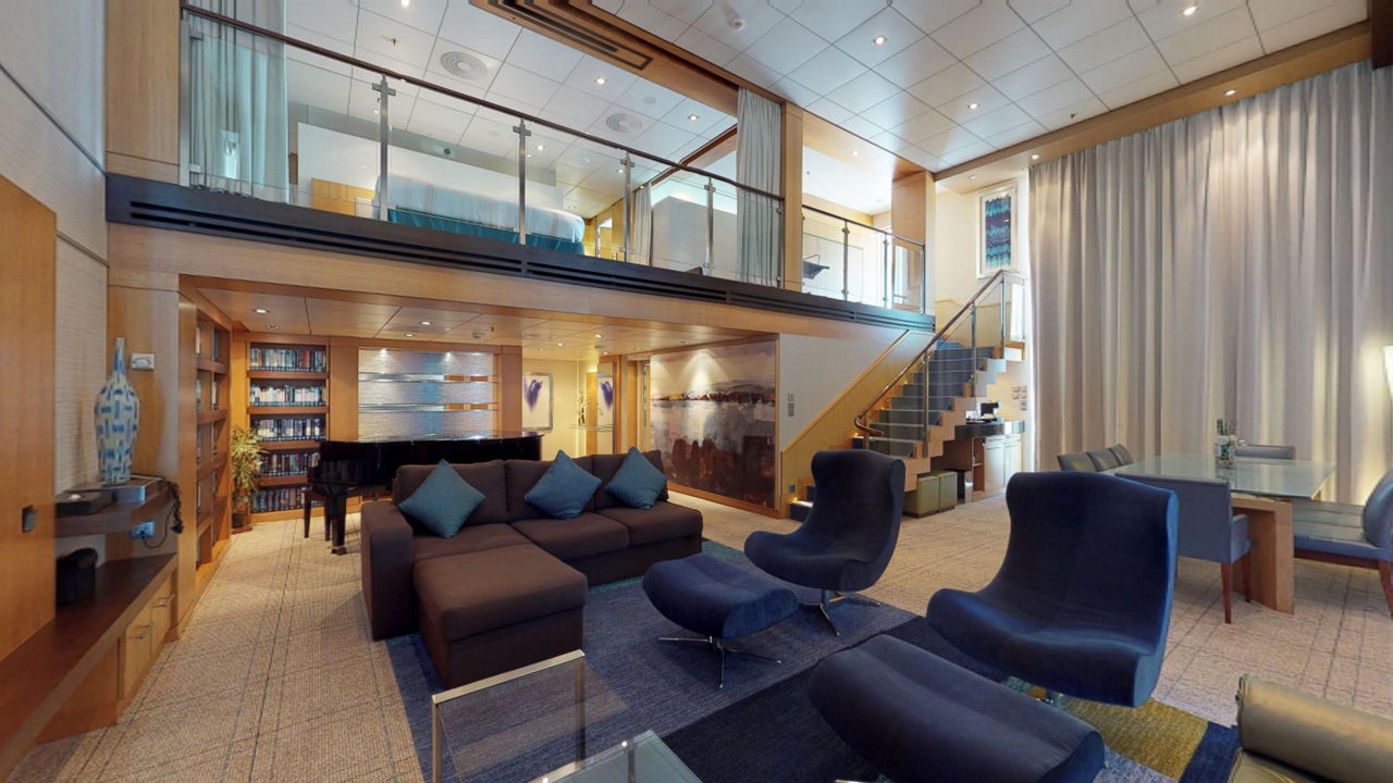 Oasis Cruise Room Royal Loft Suite