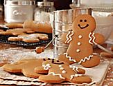 Gingerbread Cookies During Decorating Class on Holiday and Christmas Cruises