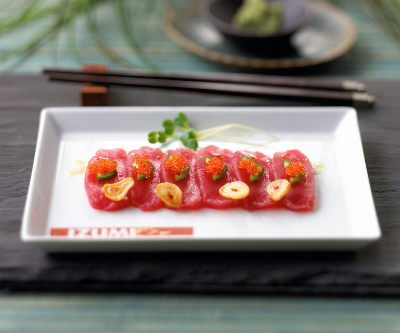 izumi sushi platter food overview tile1