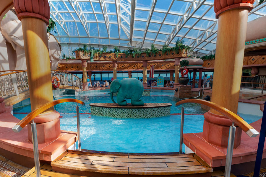 Brilliance of the Seas Pool Entrance Opacity