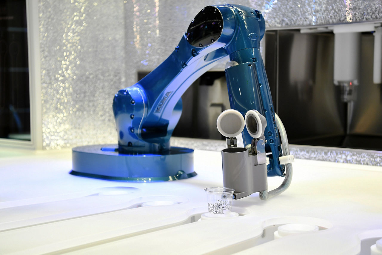 Spectrum of the Seas Bionic Bar Robot Bartender