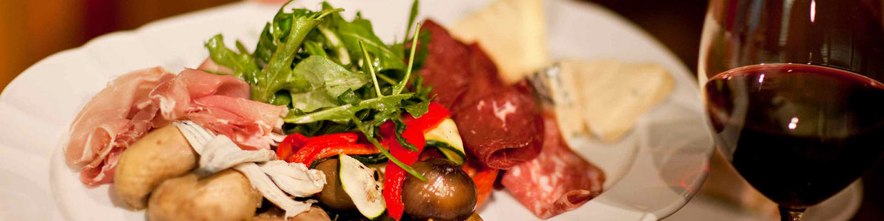 giovannis table italian bites appetizer 1920 480