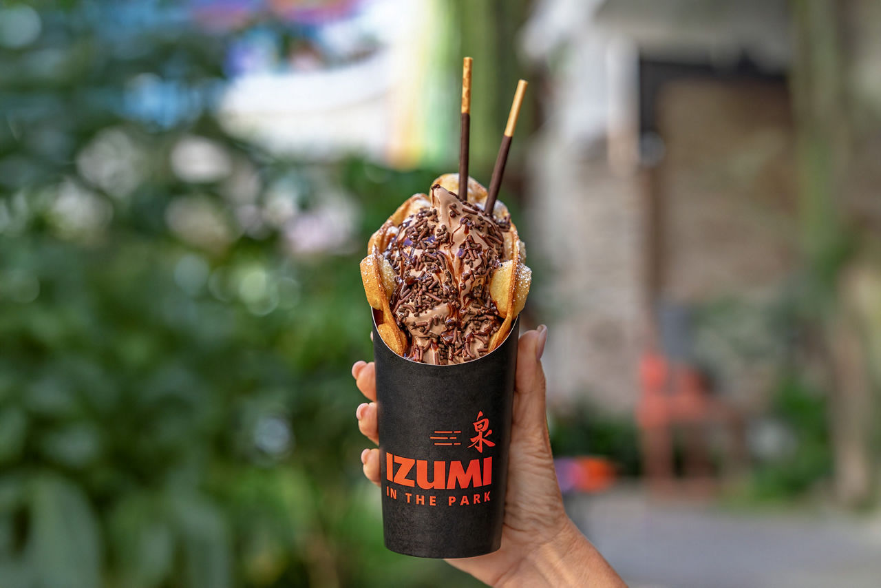Chocolate Thrill taiyaki bubble waffle cone ice cream