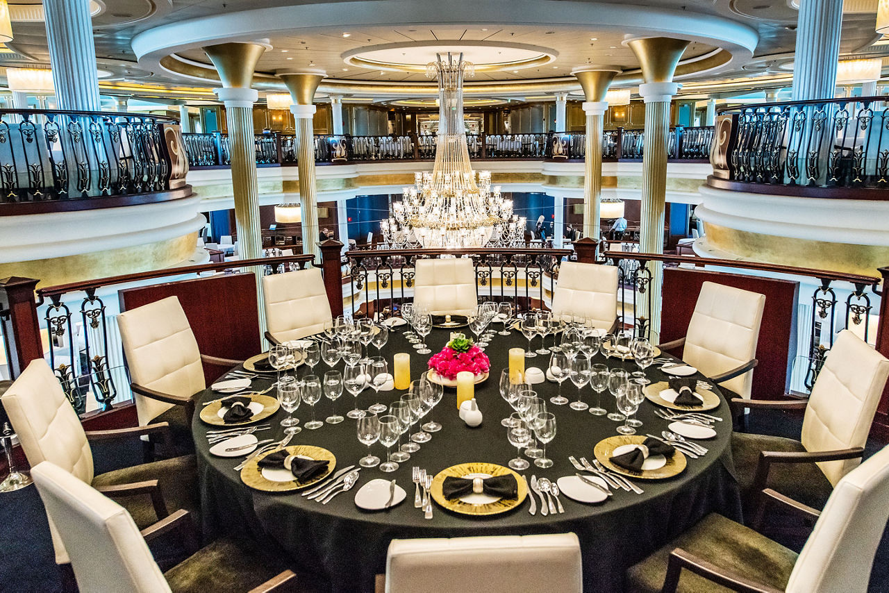 Main Dining Room on Independence of the Seas