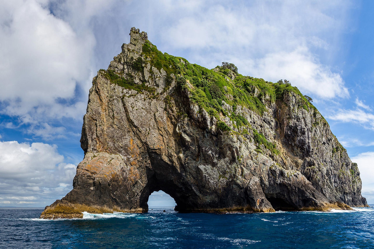 Bay of Islands, New Zealand Hole In Rock