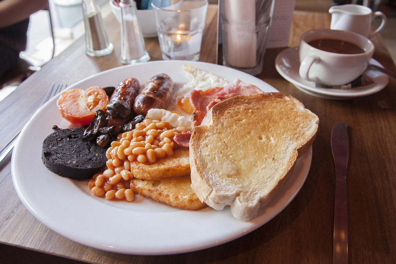 A typical Irish breakfast on a white plate
